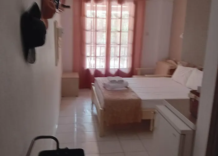 Eleni * Agios Ioannis (Thessaly)