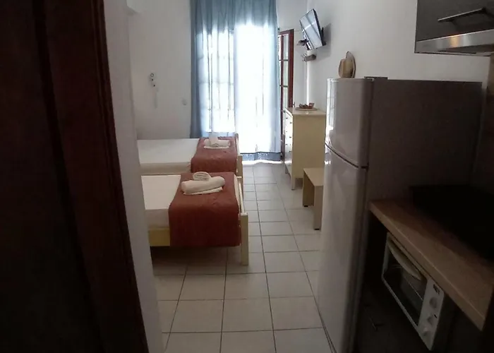 Eleni * Agios Ioannis (Thessaly)