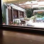 Eleni Pensión *