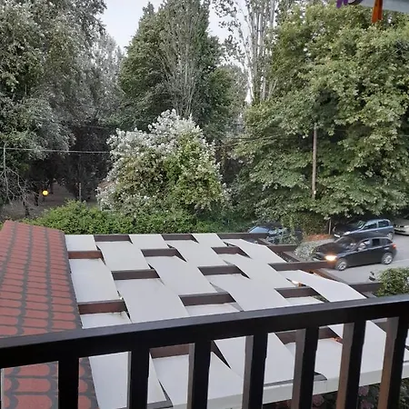 Eleni Apartament *