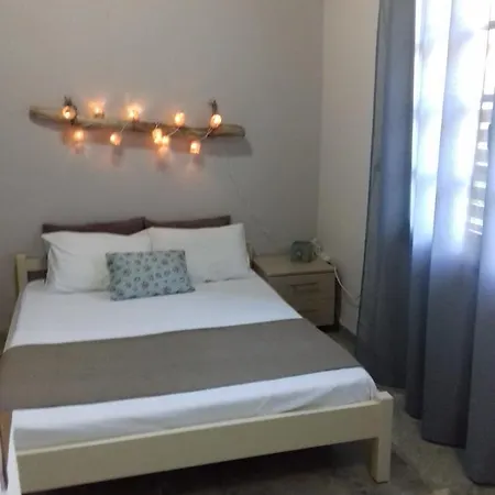 Eleni Apartament *